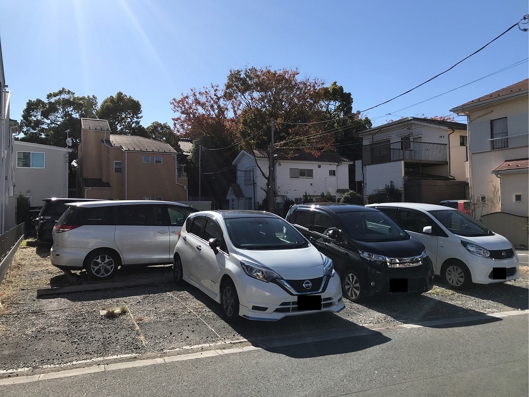 足立区伊興本町１丁目　月極駐車場